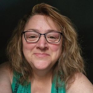 Meet your Posher, Kellie